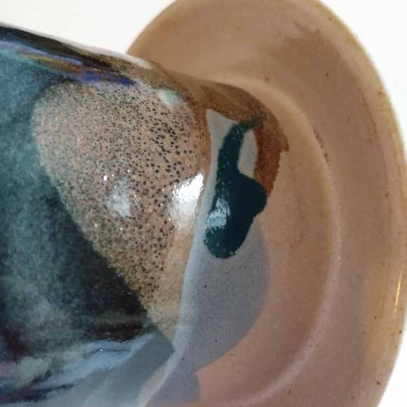 Signed handmade pottery toothbrush and toothpaste holder - Picture 4 of 6